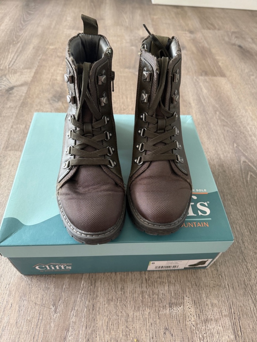 Cliffs by White Mountain Black Combat Boots Lace Up Side Zip Size 8 Like New